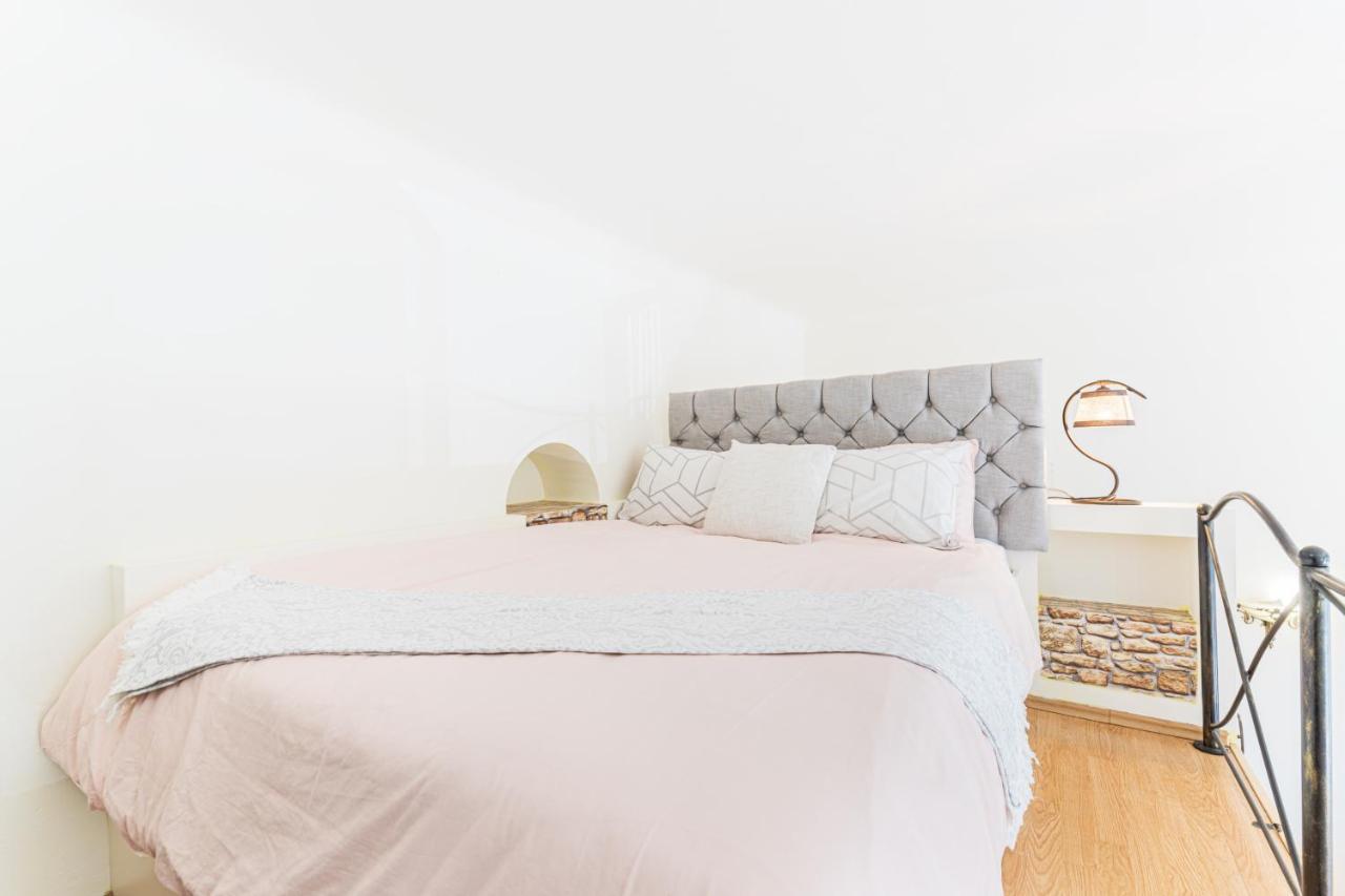 Hera Apartment - Old Town Брашов Екстериор снимка